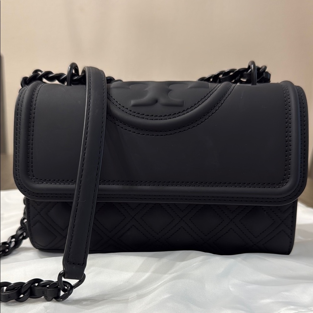 Tory Burch Crossbody Elegant Black Quilted Women's Bag